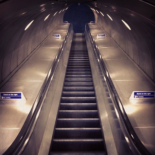 Escalator, Southwark